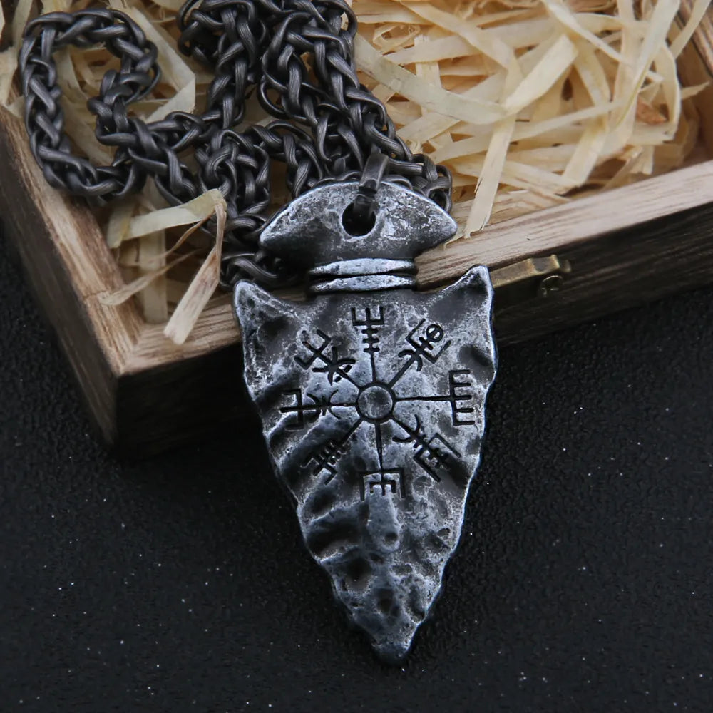 VIKING COMPASS RUNE PENDANT