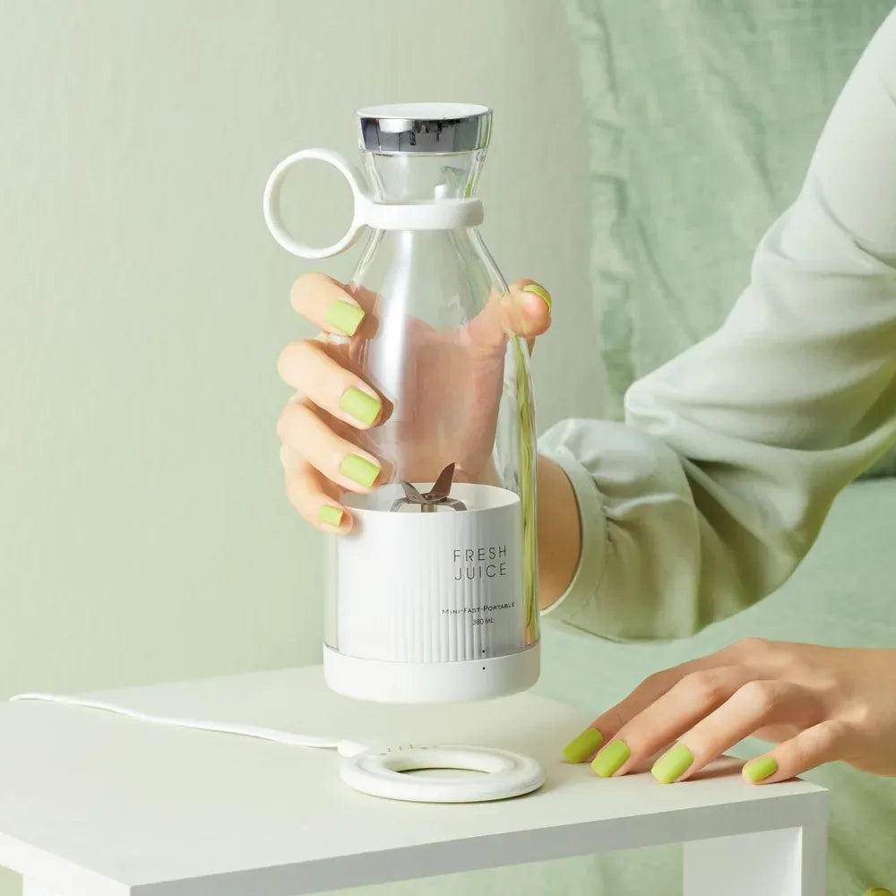 FRESH JUICE PORTABLE BLENDER