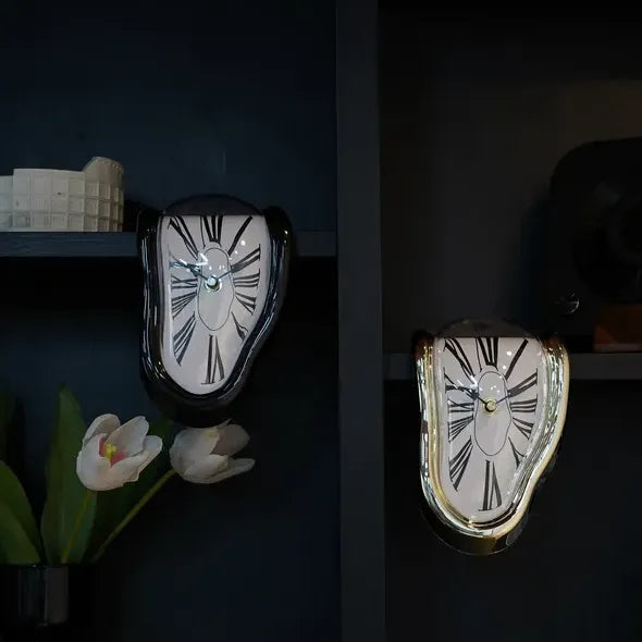 DALI MELTING CLOCK
