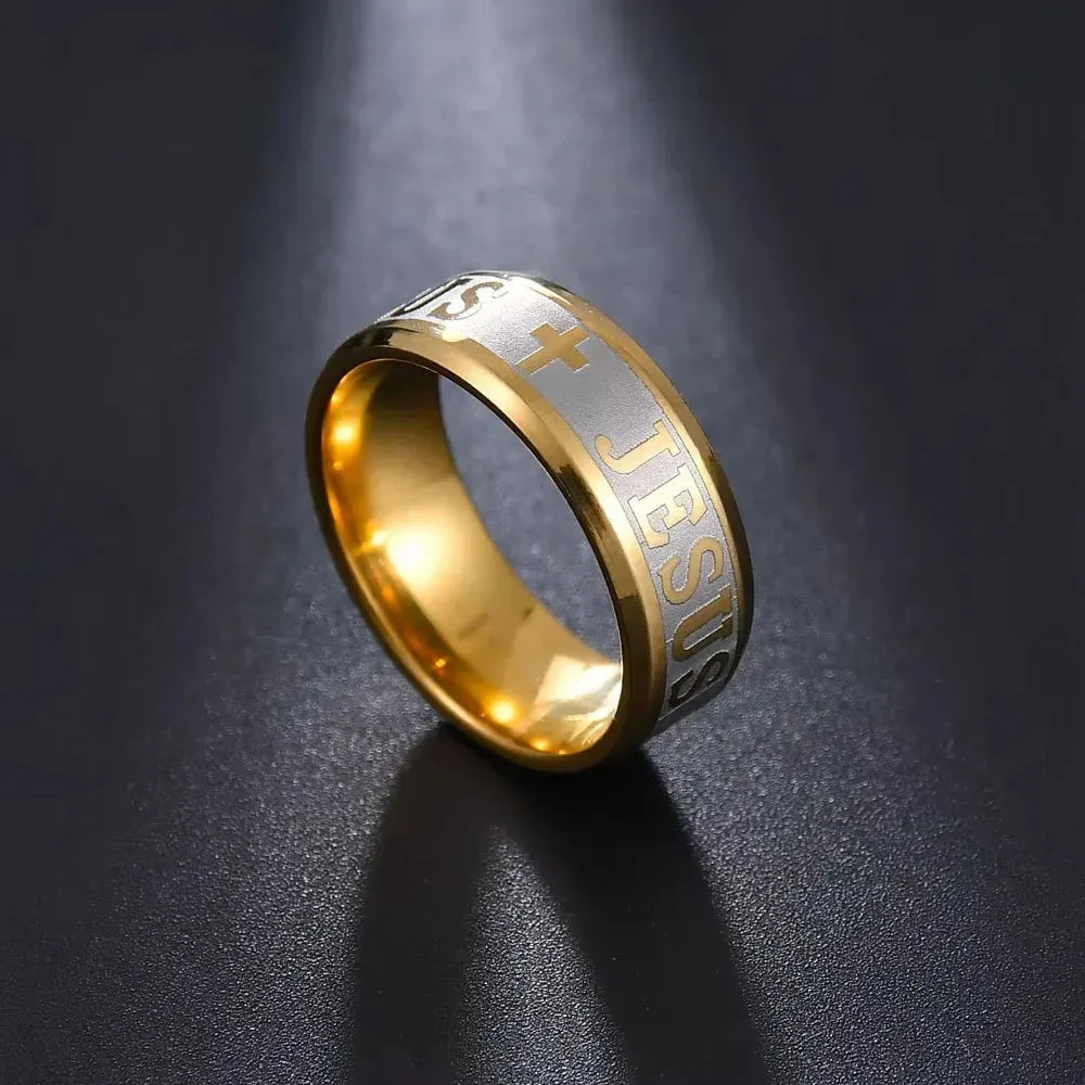 Sanctus Ring