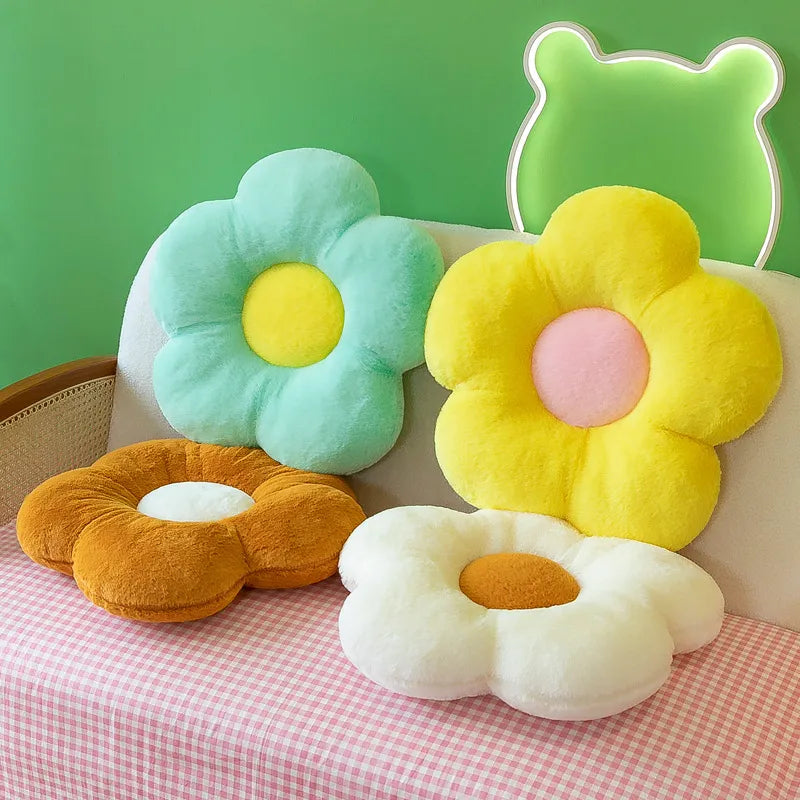 BLOOM CUSHION