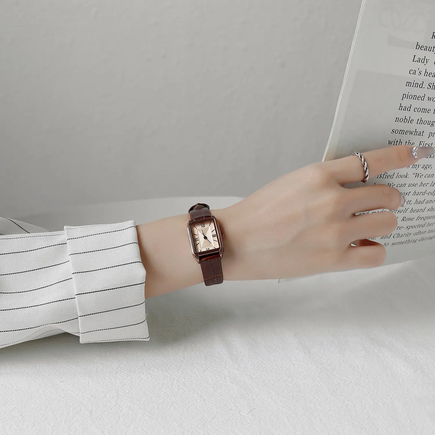 Bella Carré Leather Watch