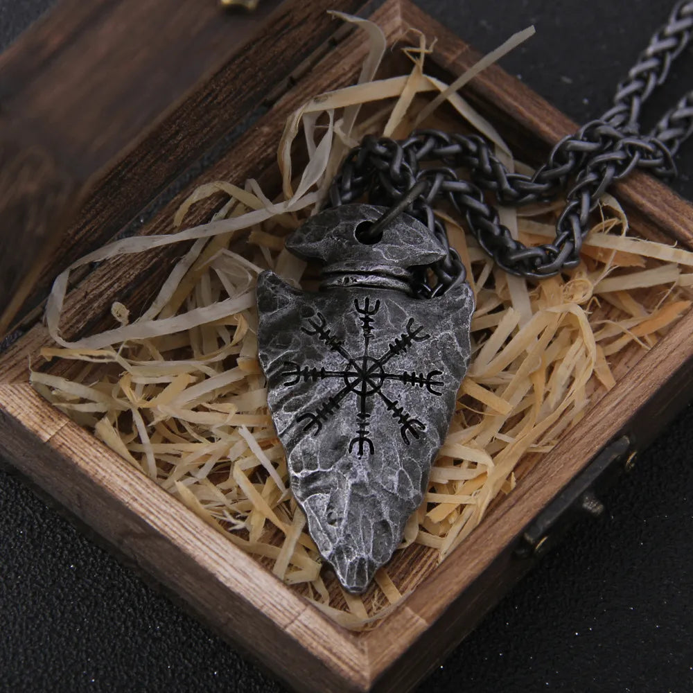 VIKING COMPASS RUNE PENDANT