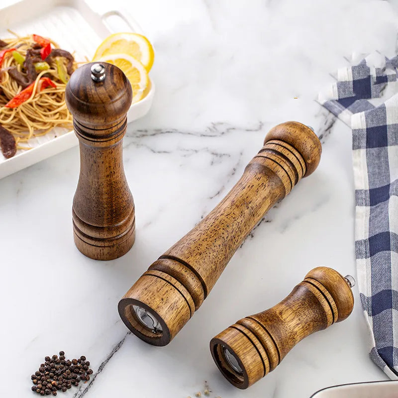OAKWOOD PEPPER MILL