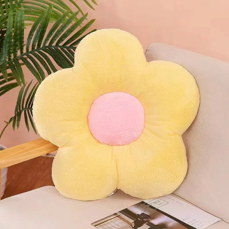 BLOOM CUSHION