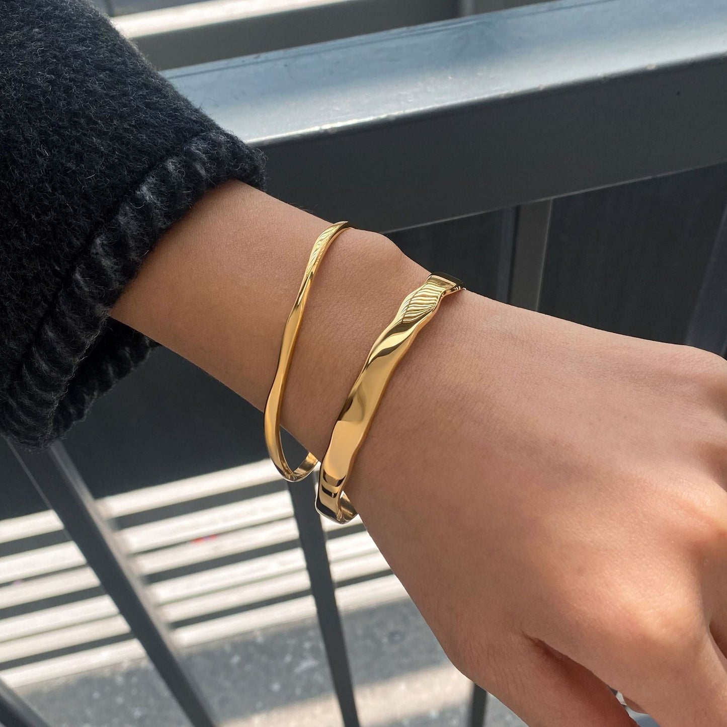 Haisley Gold Bangle 1