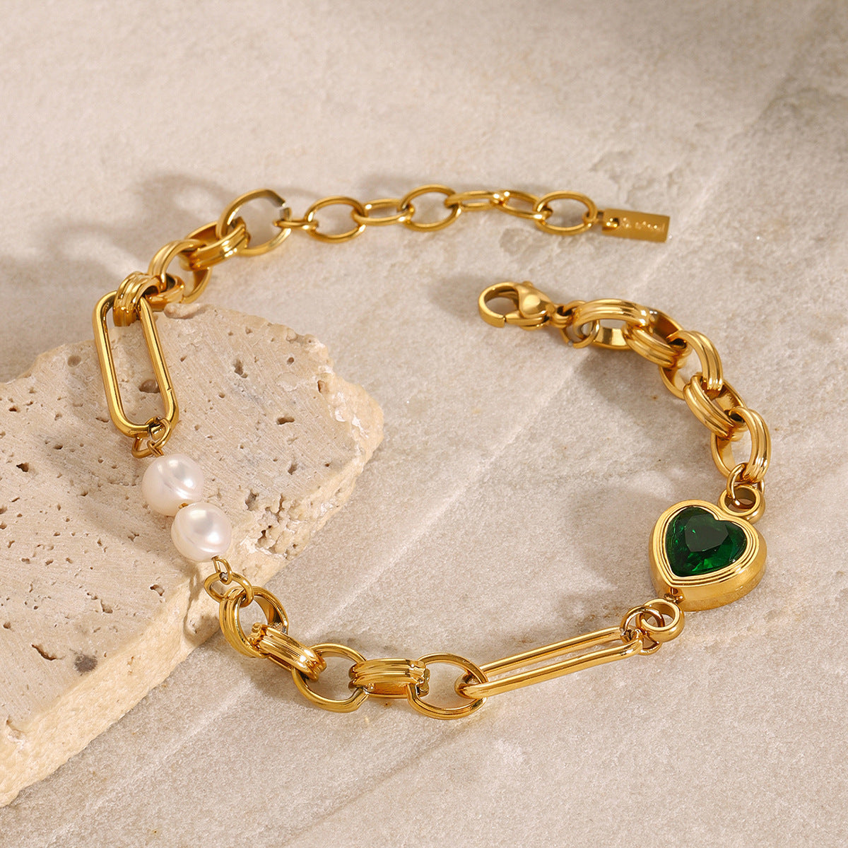 Maddison Pearl Chain Gold Bracelet 2