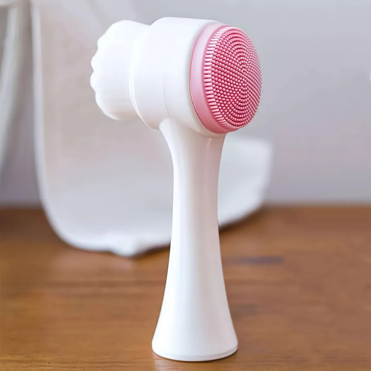 DOUBLE-SIDED FACIAL CLEANSER