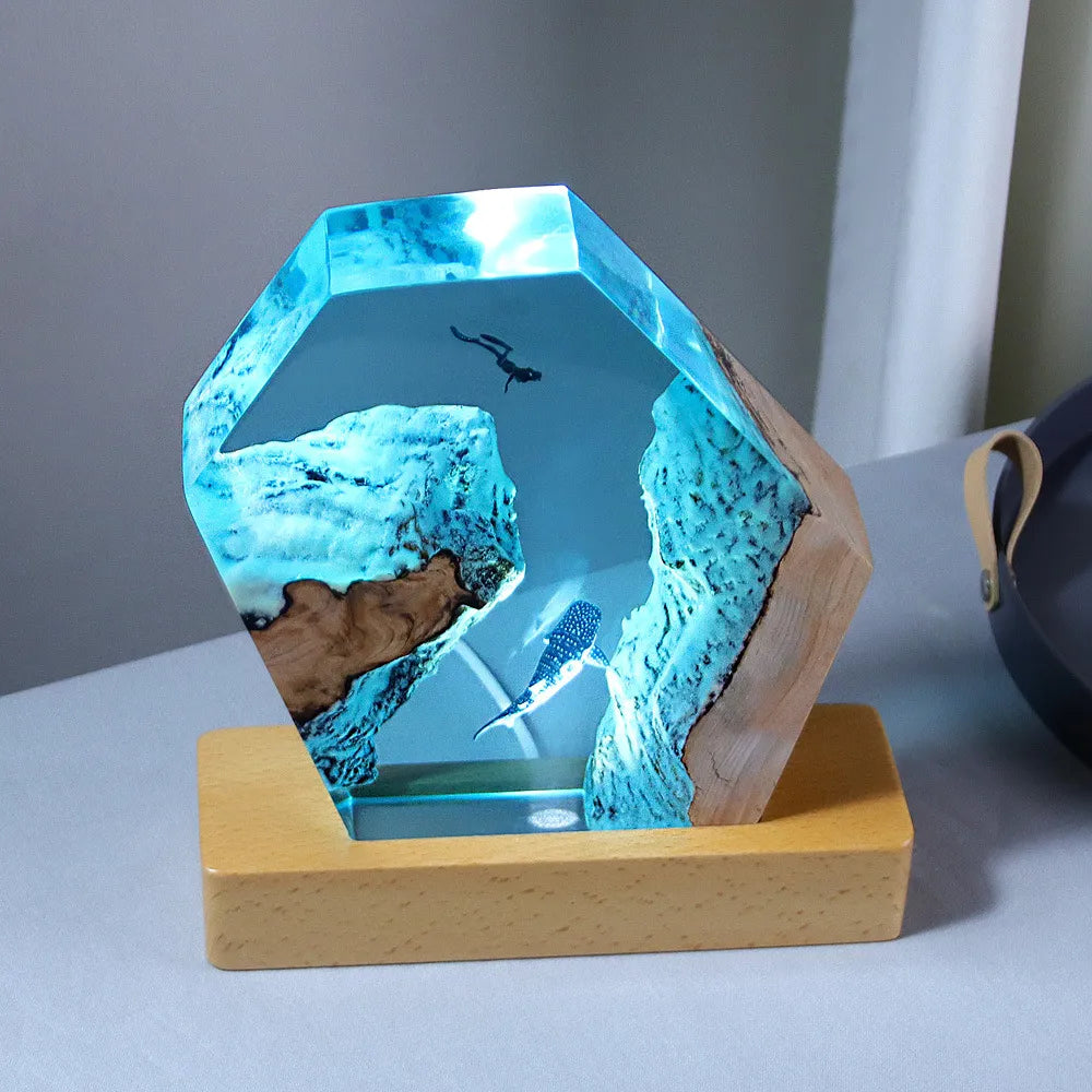 OCEAN CAVE LAMP