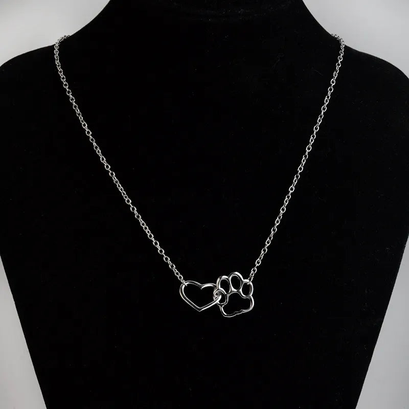 PAW HEARTH PENDANT