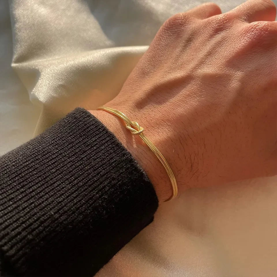 Knot Bracelet