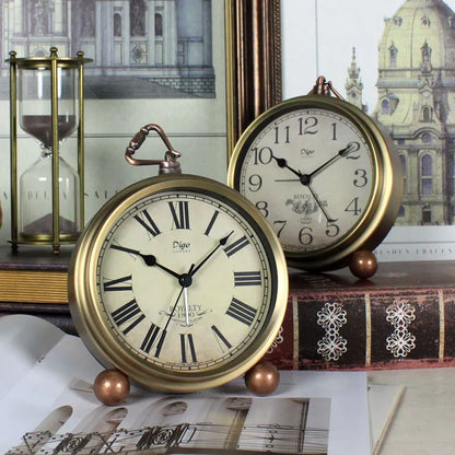 VINTAGE ROYALTY CLOCK