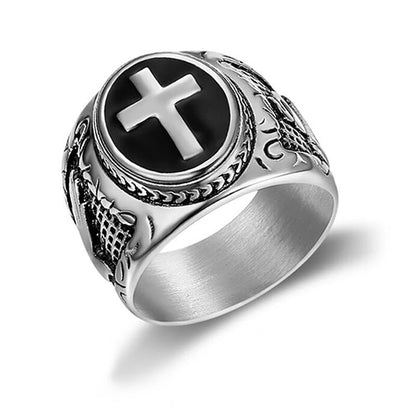 Sanctus Ring