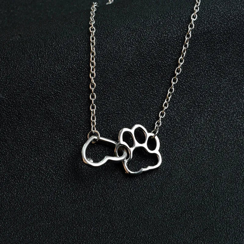 PAW HEARTH PENDANT