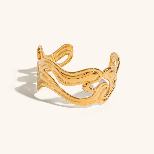 Anissa Wavy Gold Bracelet 0