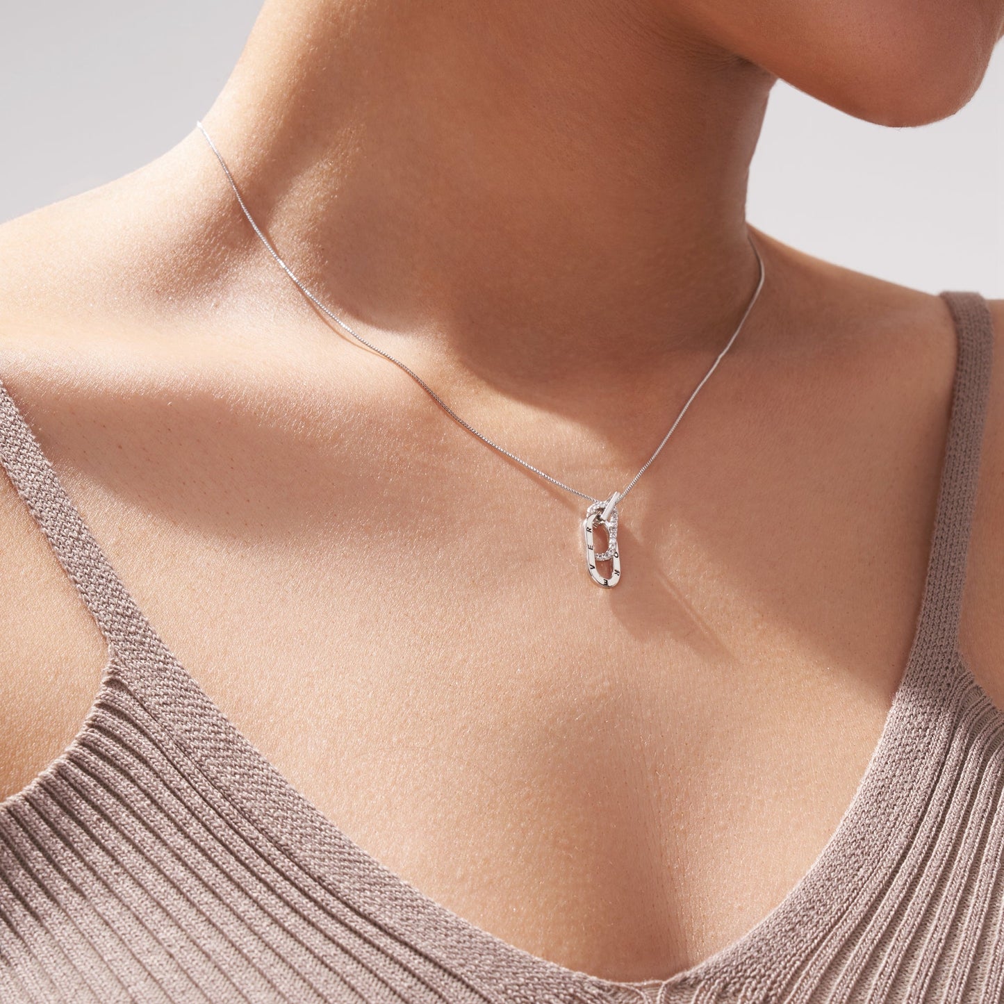 Forever Linked Necklace 4