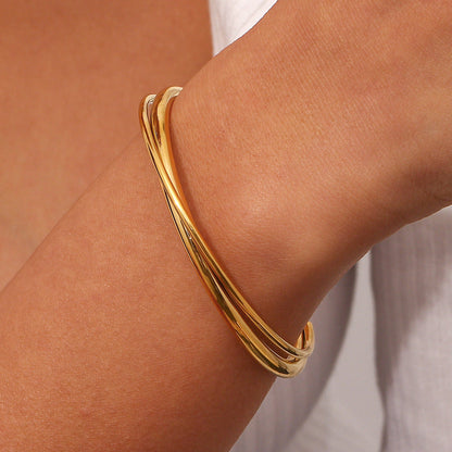 Rianne Layered Gold Bangle 1