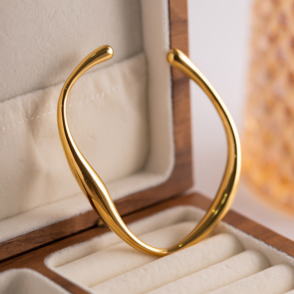 Tiffany Gold Bangle 4