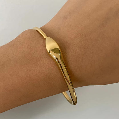 Vinny Gold Bangle 4