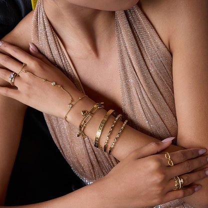 Winslow Gold Hand Chain 2