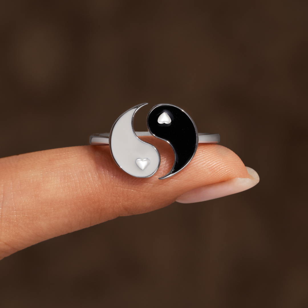 Yin Yang Ring 2