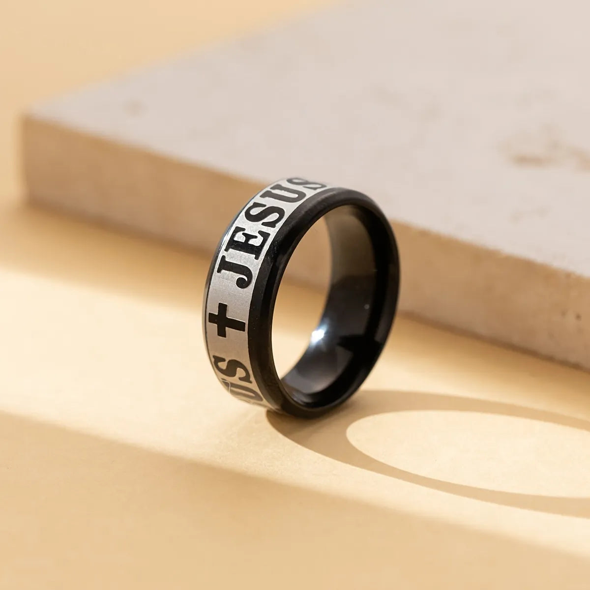 Sanctus Ring